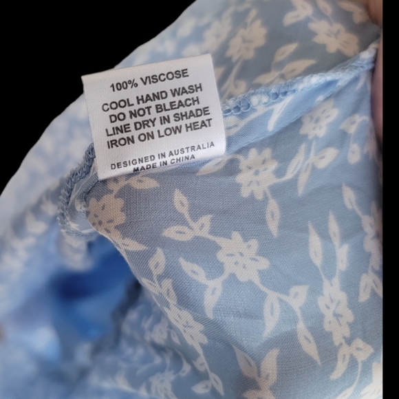 KIVARI - BLUE FLORA TIE BACK MAXI DRESS4 - Picture 8 of 8